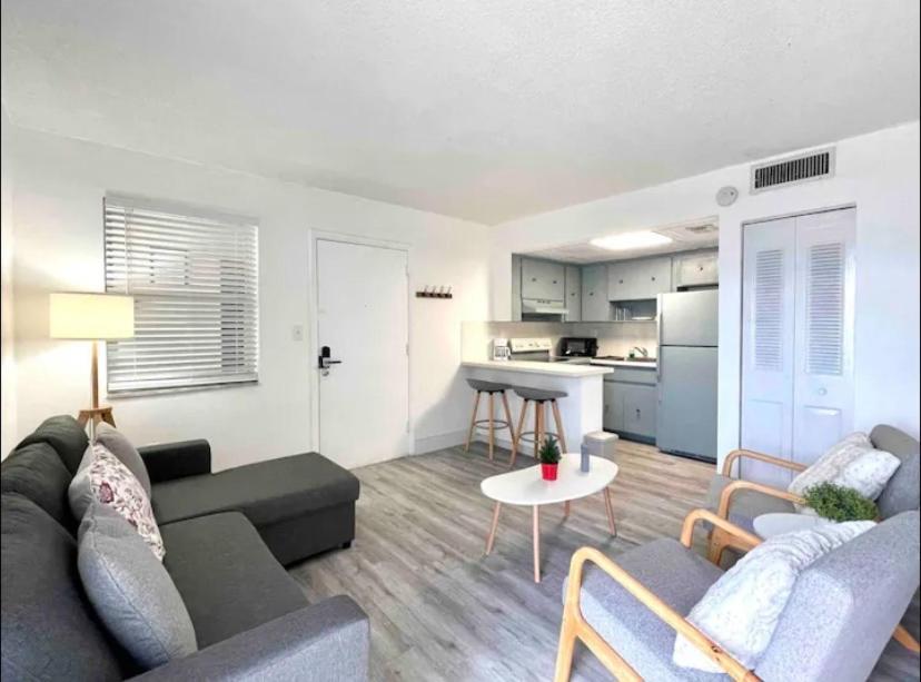 Apartment International Airport 1 *